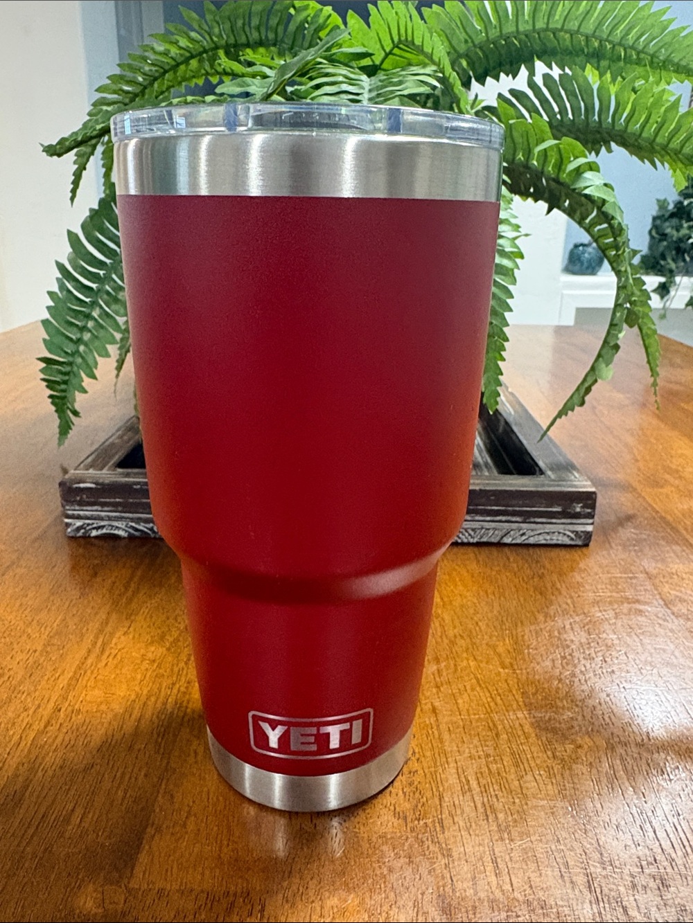Yeti Red Rambler Stainless Insulated Tumbler with Clear Lid 30oz